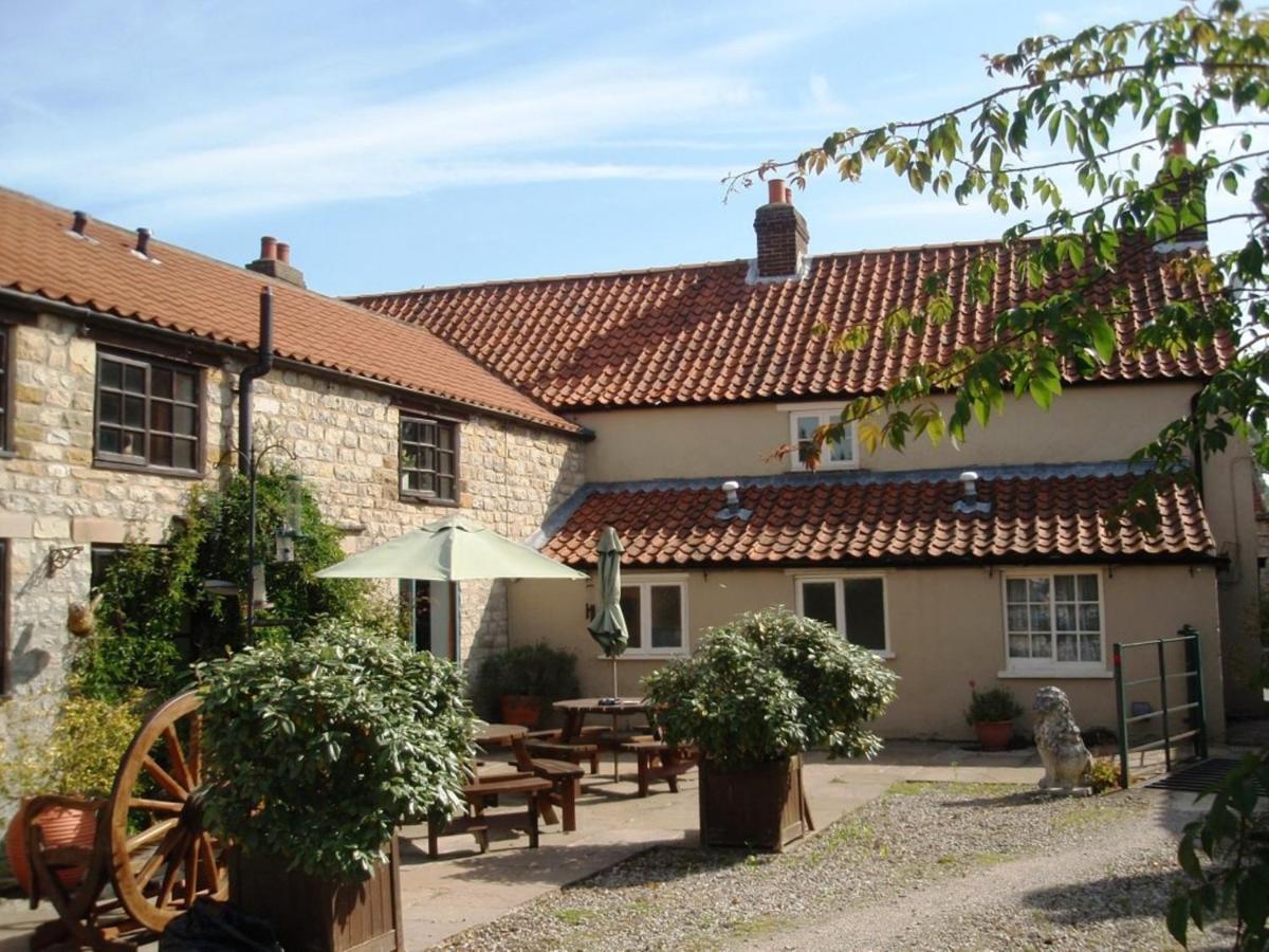 Moors Inn Appleton le Moors Εξωτερικό φωτογραφία